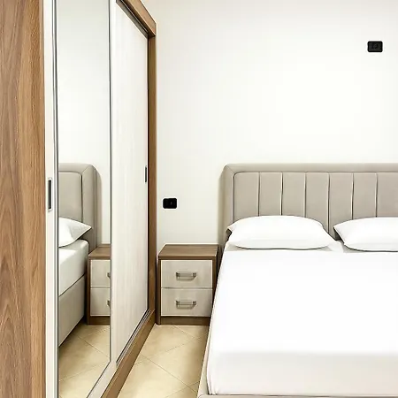 Durres Getaway 골렘